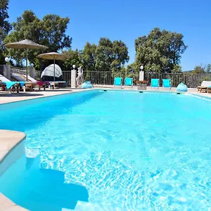 https://la-villa-nais-bb.fr-provencehotel.com